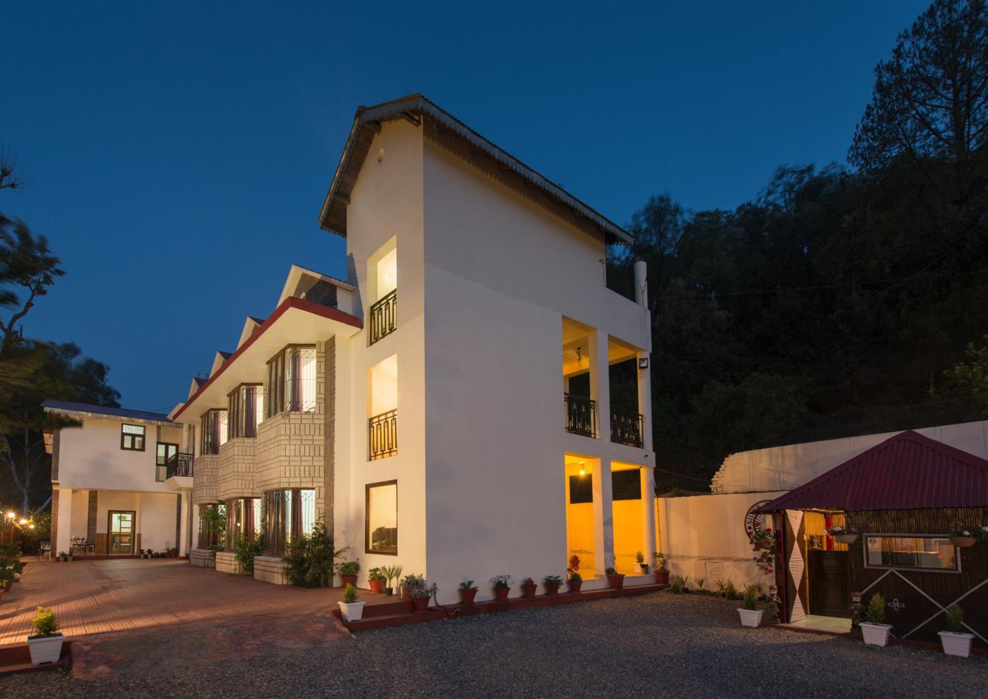 Ivy The Boutique Hotel Near Neem Karoli Temple Nainital Exterior foto